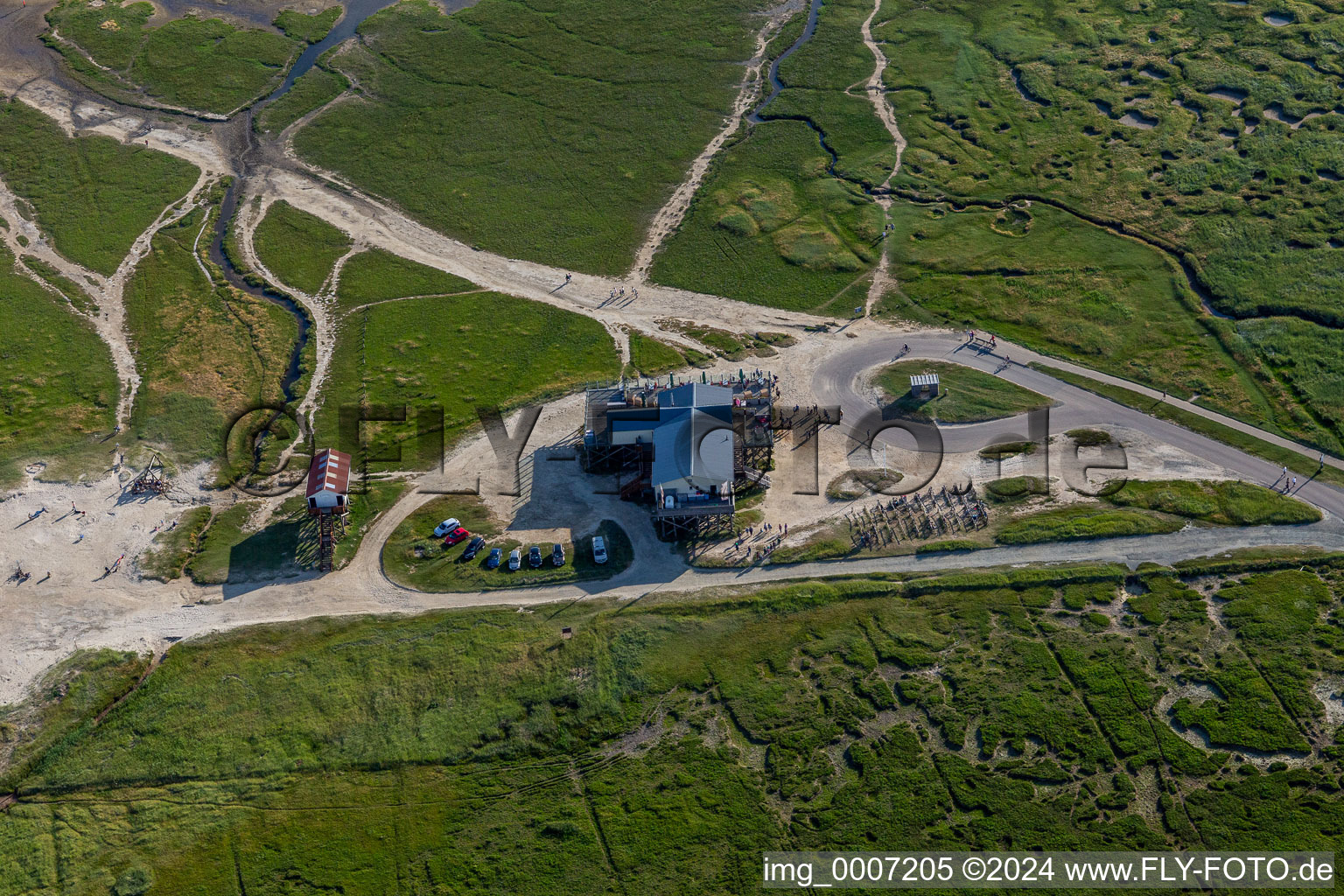 Bathing area village/south with beach hut Axels in the district Olsdorf in Sankt Peter-Ording in the state Schleswig Holstein, Germany