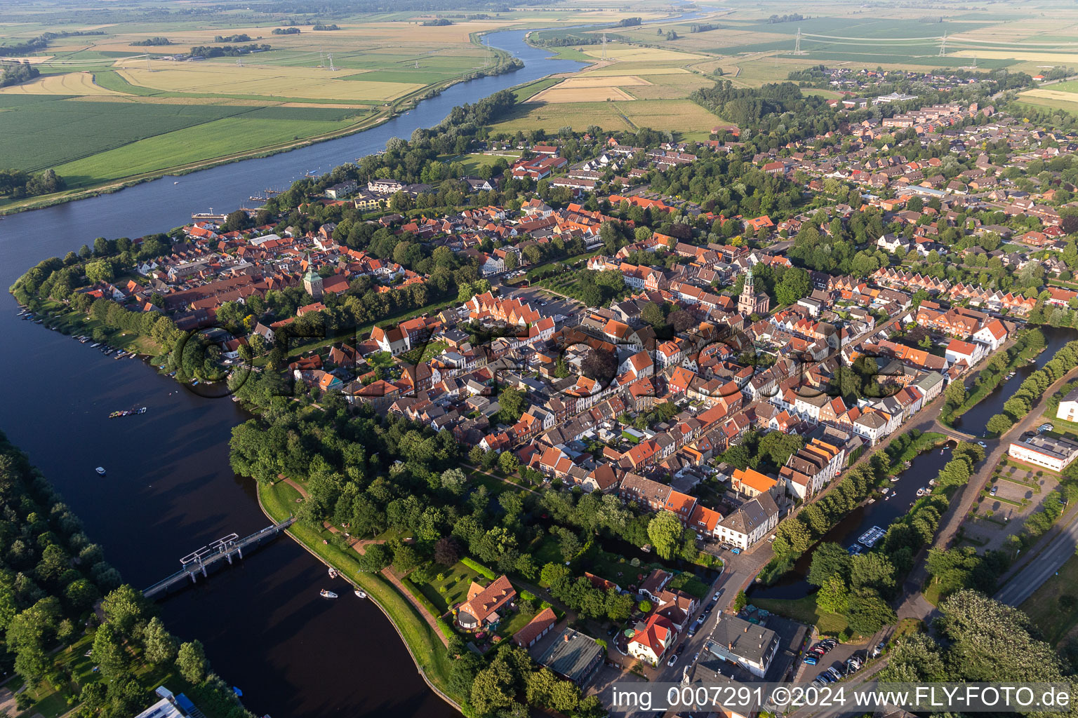 Aerial photograpy of Town on the banks of the rivers Treene, Westersielzug and Eider in Friedrichstadt in the state Schleswig-Holstein, Germany