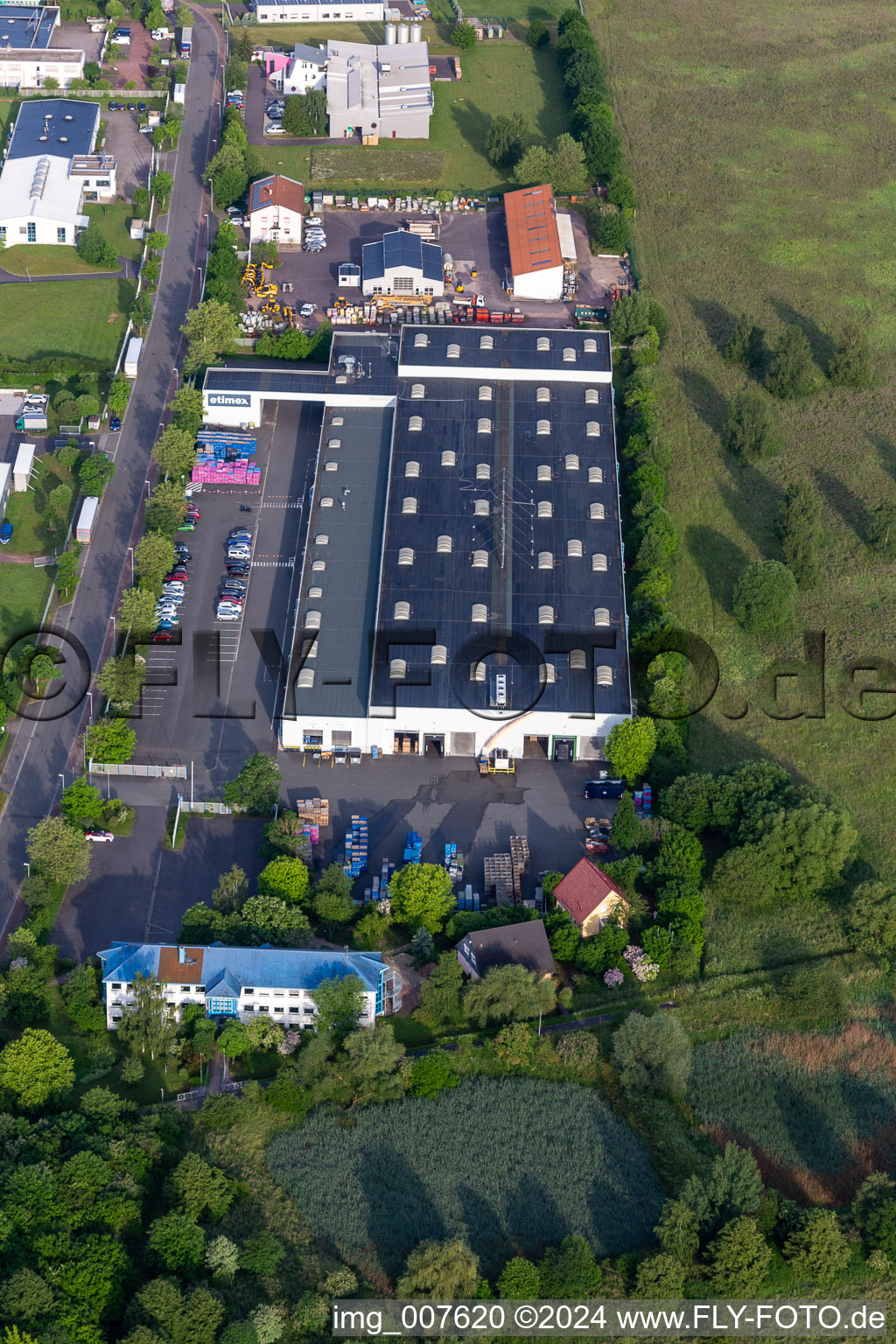 Building and production halls on the premises von DIE ETIMEX PRIMARY PACKAGING in Waltershausen in the state Thuringia, Germany