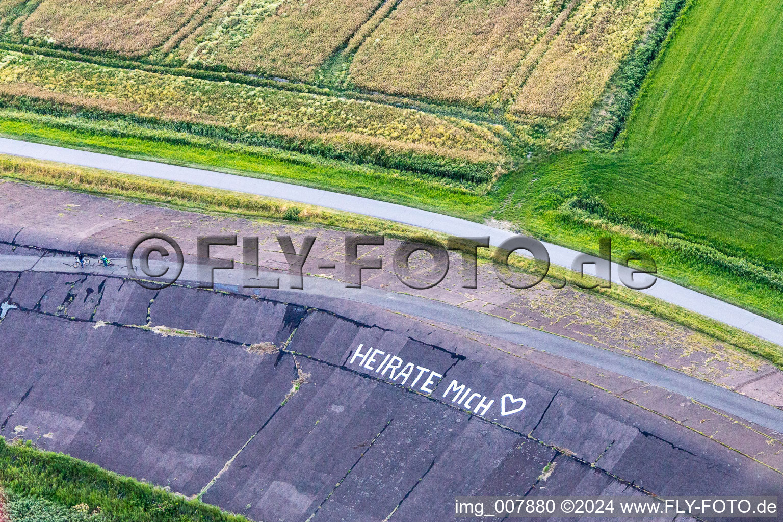 Dyke graphics in the district Katingsiel in Tönning in the state Schleswig Holstein, Germany