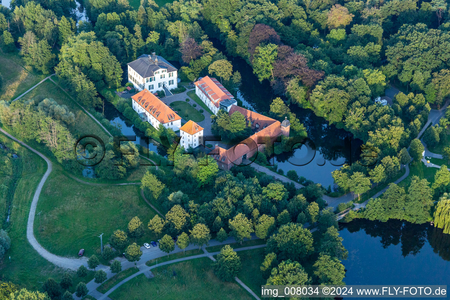 Riparian areas on the recreational lake area Proebstingsee and Borkener Sailing-club e.V. in Hoxfeld in the state North Rhine-Westphalia, Germany