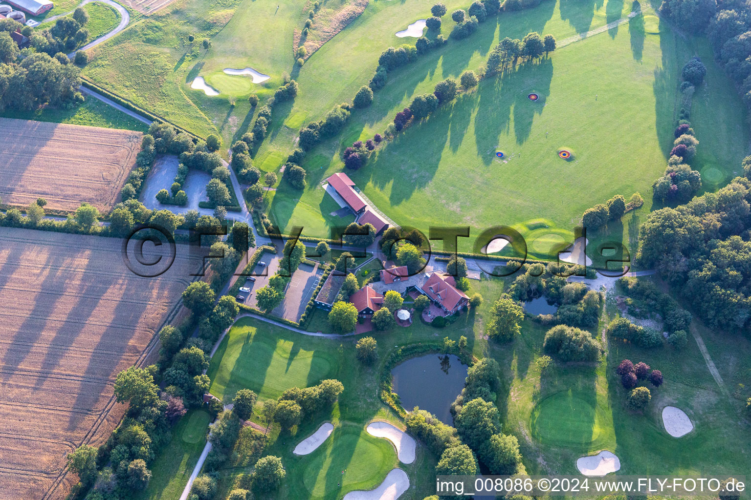 Aerial photograpy of Grounds of the Golf course at of Golf- and Landclub Coesfeld e.V. in the district Stevede in Coesfeld in the state North Rhine-Westphalia, Germany