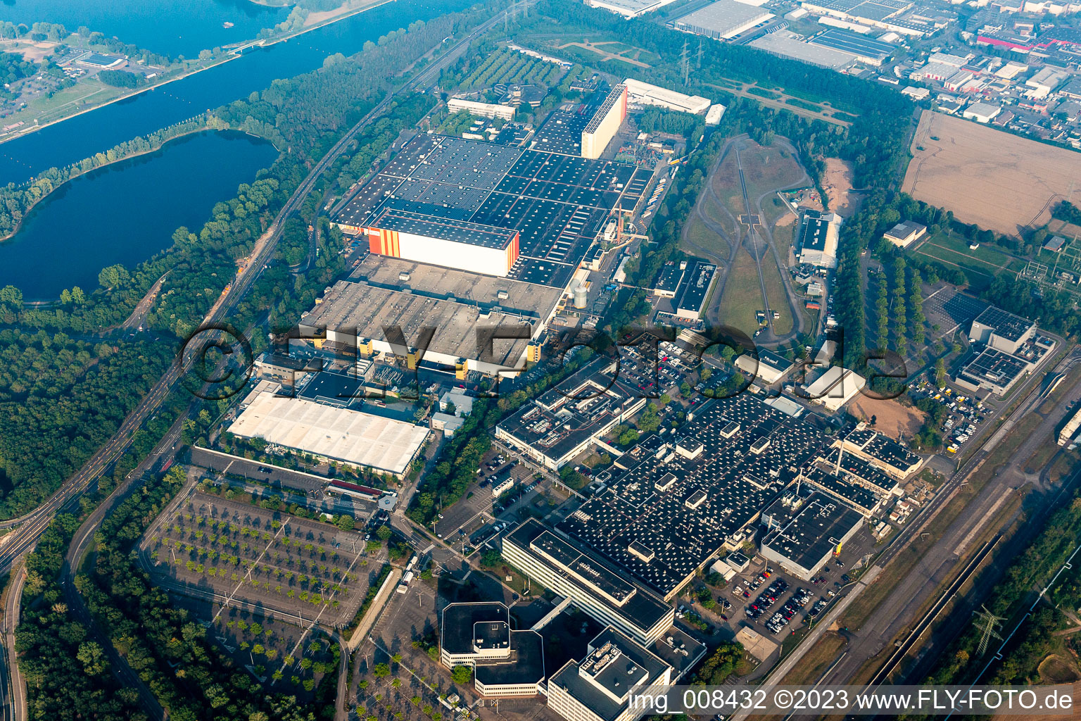 Factory premises of Ford-Werke GmbH in the district Niehl in Cologne in the state of North Rhine-Westphalia, Germany