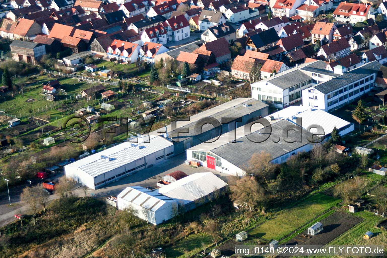 Building and production halls on the premises of DBK Heizsysteme in Kandel in the state Rhineland-Palatinate