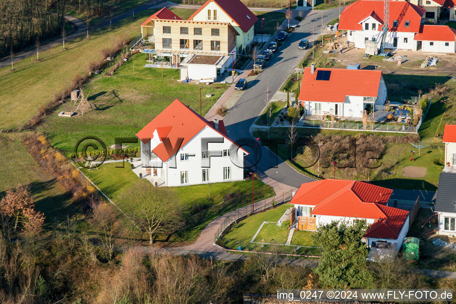 New development area An den Tongruben in Rheinzabern in the state Rhineland-Palatinate, Germany viewn from the air