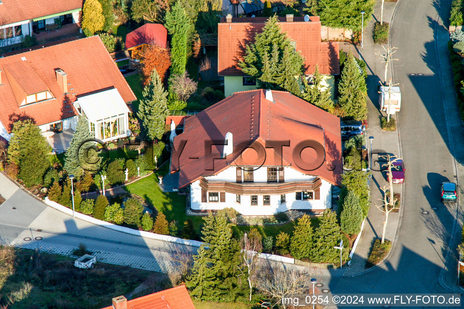 New development area An den Tongruben in Rheinzabern in the state Rhineland-Palatinate, Germany seen from a drone