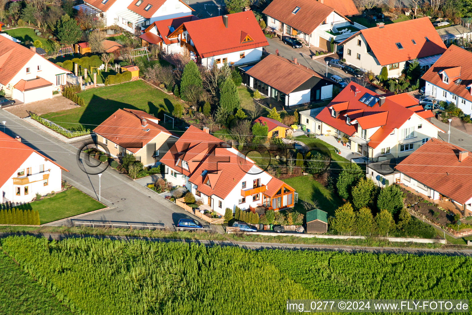 New development area An den Tongruben in Rheinzabern in the state Rhineland-Palatinate, Germany from the plane