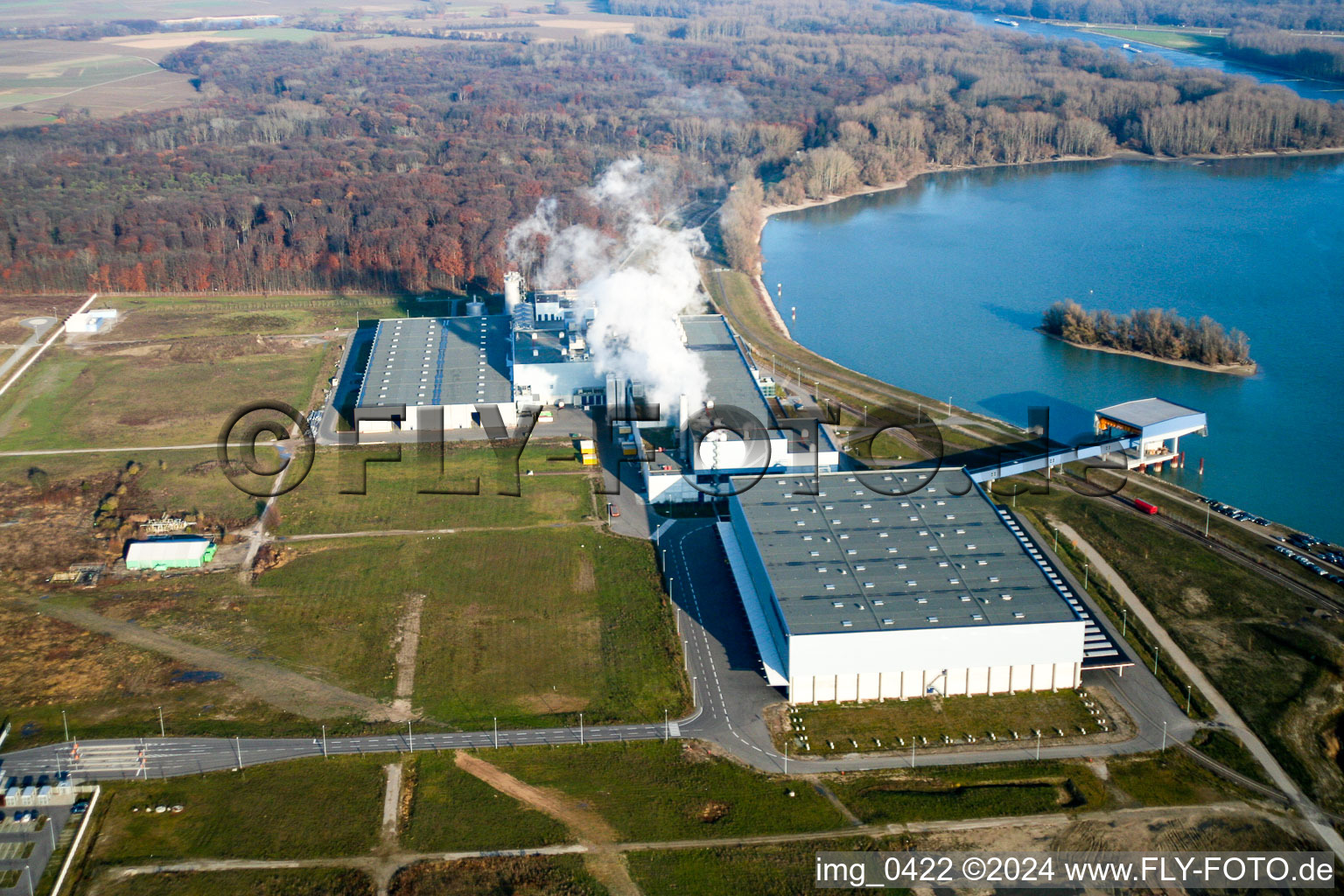 Aerial photograpy of Palm paper mill in the Oberwald industrial area in Wörth am Rhein in the state Rhineland-Palatinate, Germany