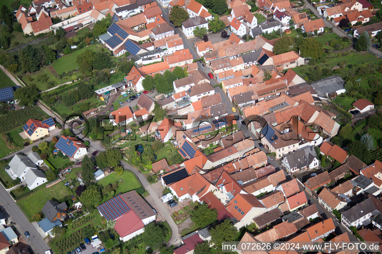 District Heuchelheim in Heuchelheim-Klingen in the state Rhineland-Palatinate, Germany from above