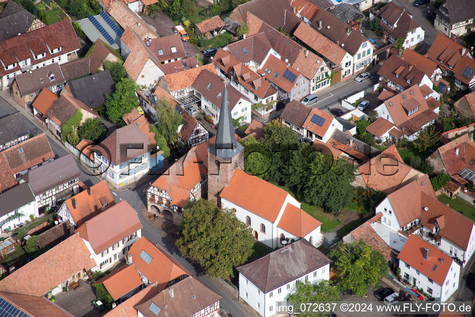 Drone recording of District Heuchelheim in Heuchelheim-Klingen in the state Rhineland-Palatinate, Germany