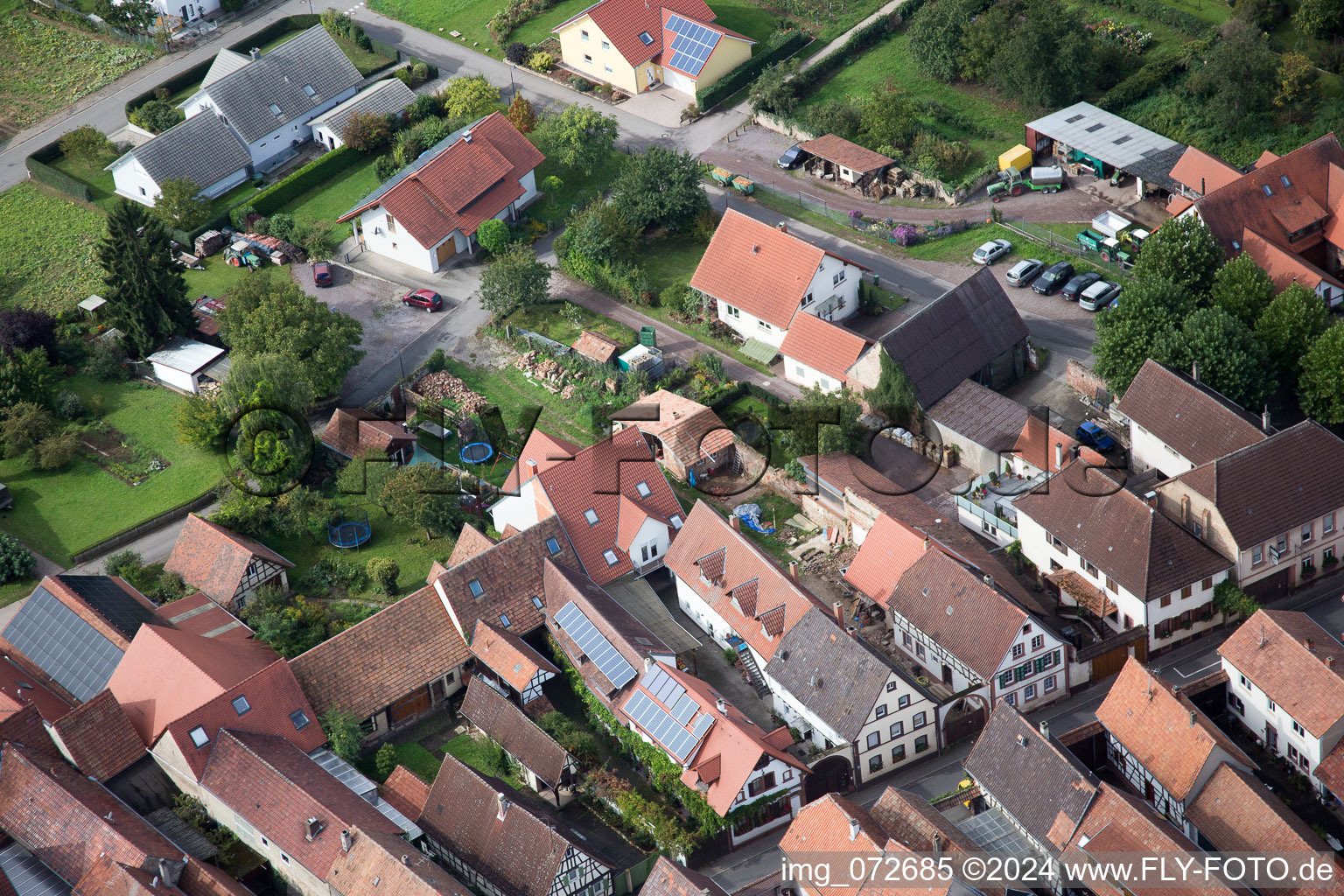 Village view in the district Heuchelheim in Heuchelheim-Klingen in the state Rhineland-Palatinate from above