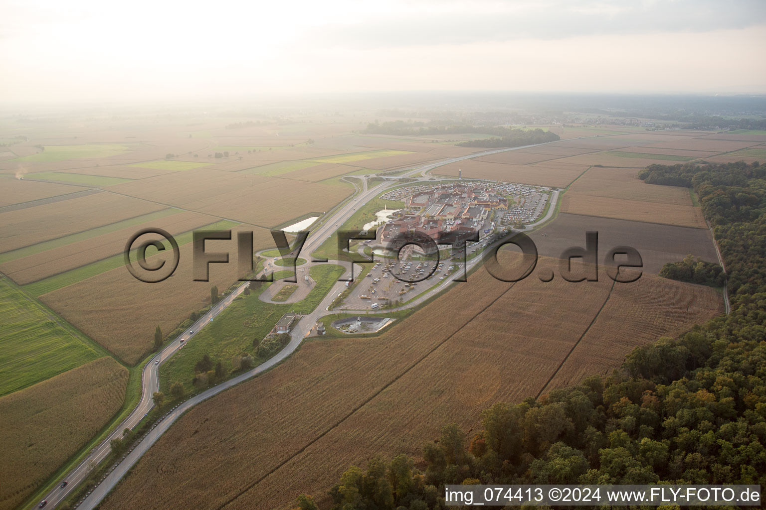 Oblique view of Style outlet center in Roppenheim in the state Bas-Rhin, France