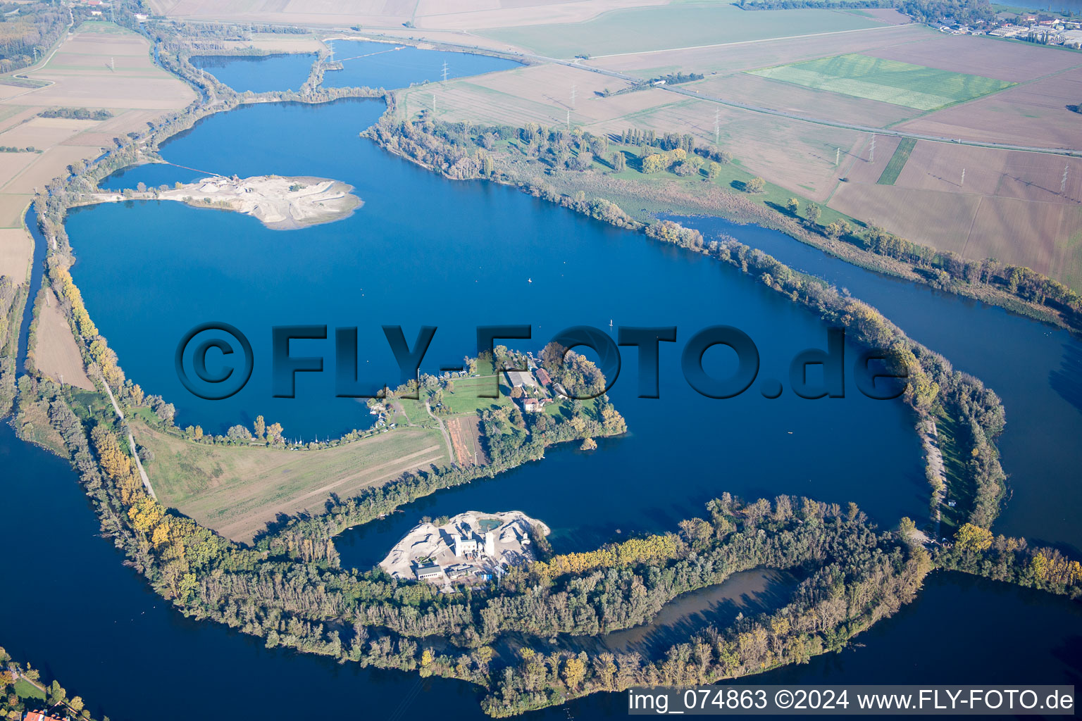 Silver Lake in the district Roxheim in Bobenheim-Roxheim in the state Rhineland-Palatinate, Germany