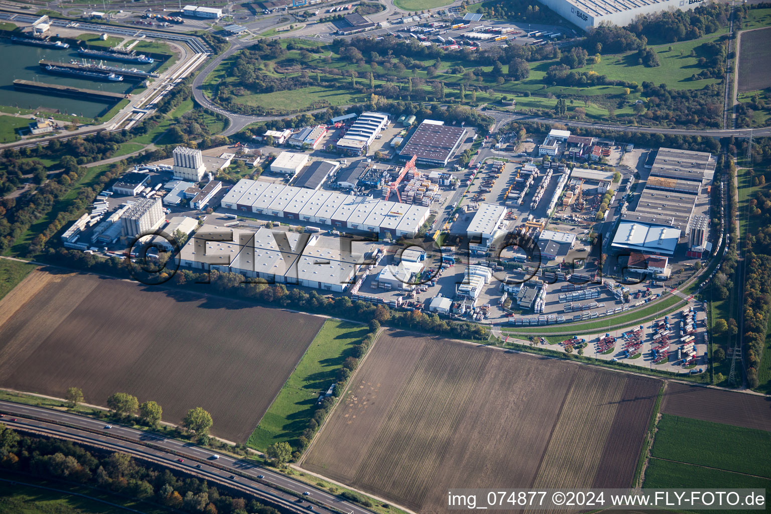 Muldenstraße industrial area at the Landeshafen Nord in the district Pfingstweide in Ludwigshafen am Rhein in the state Rhineland-Palatinate, Germany