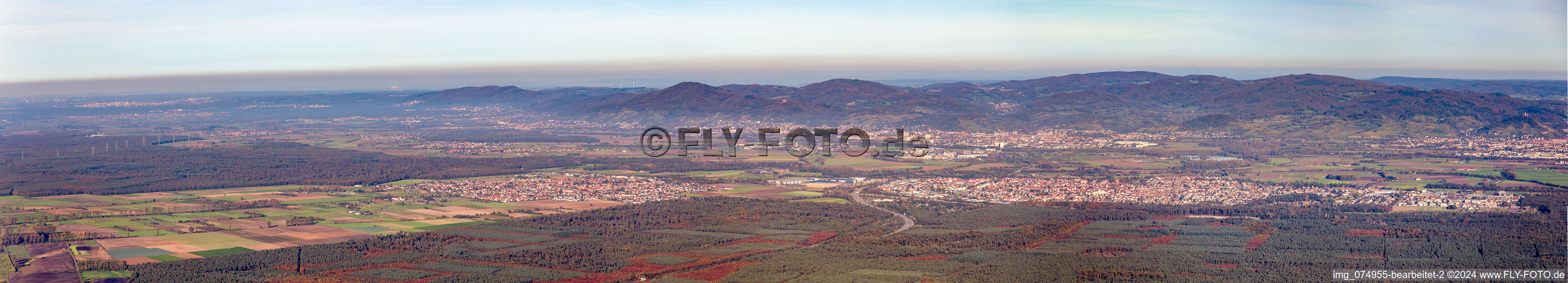 Odenwald panorama from Darmstadt to Heppenheim, in front Einhausen and Lorsch in Lorsch in the state Hesse, Germany