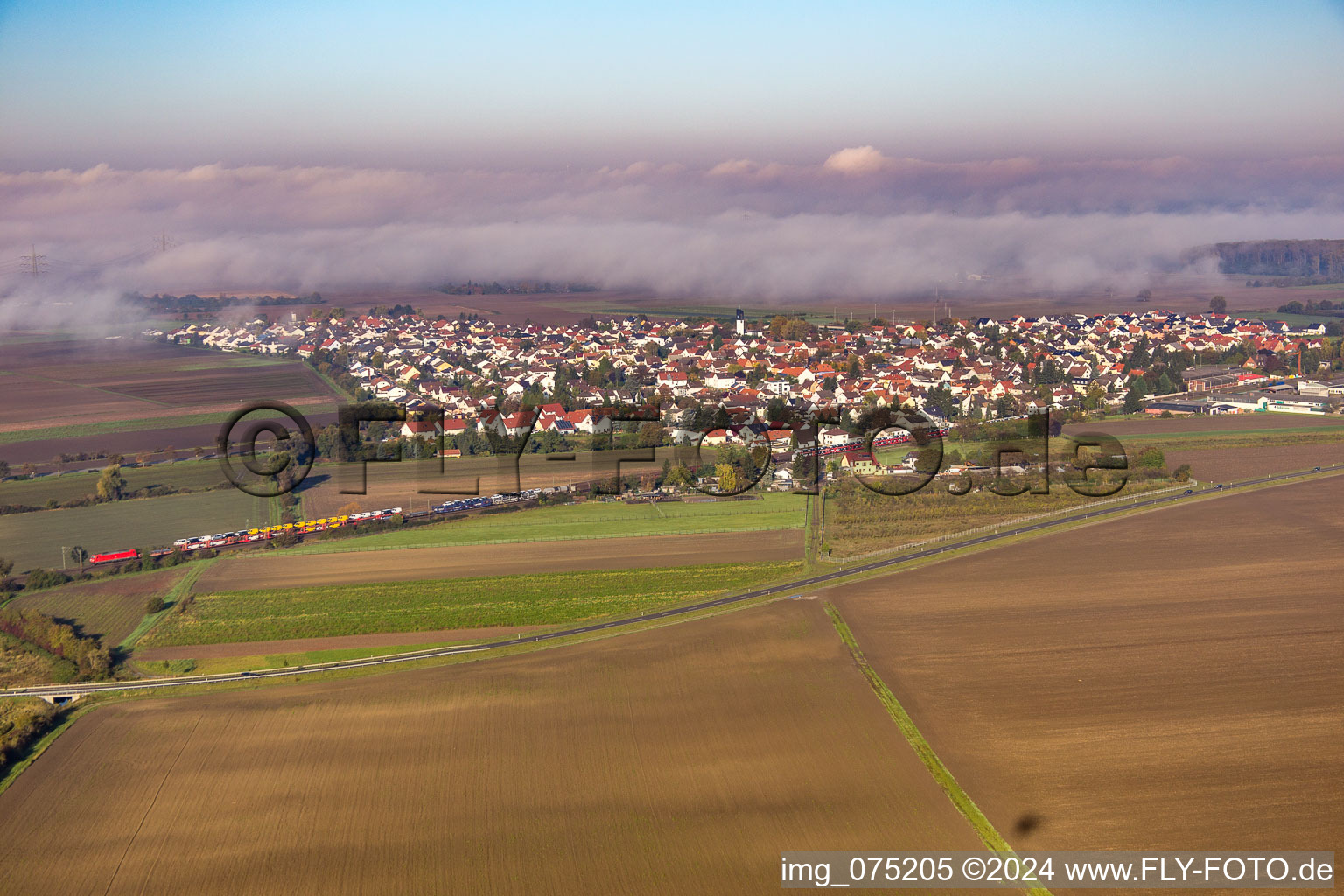 From the southeast in the district Bobstadt in Bürstadt in the state Hesse, Germany