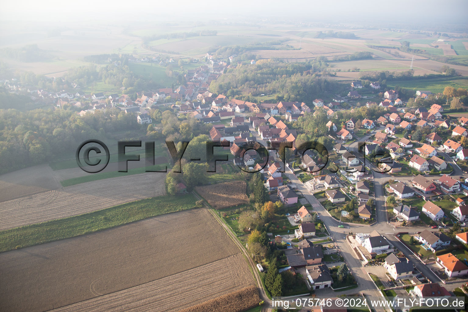 Neewiller-près-Lauterbourg in the state Bas-Rhin, France from above