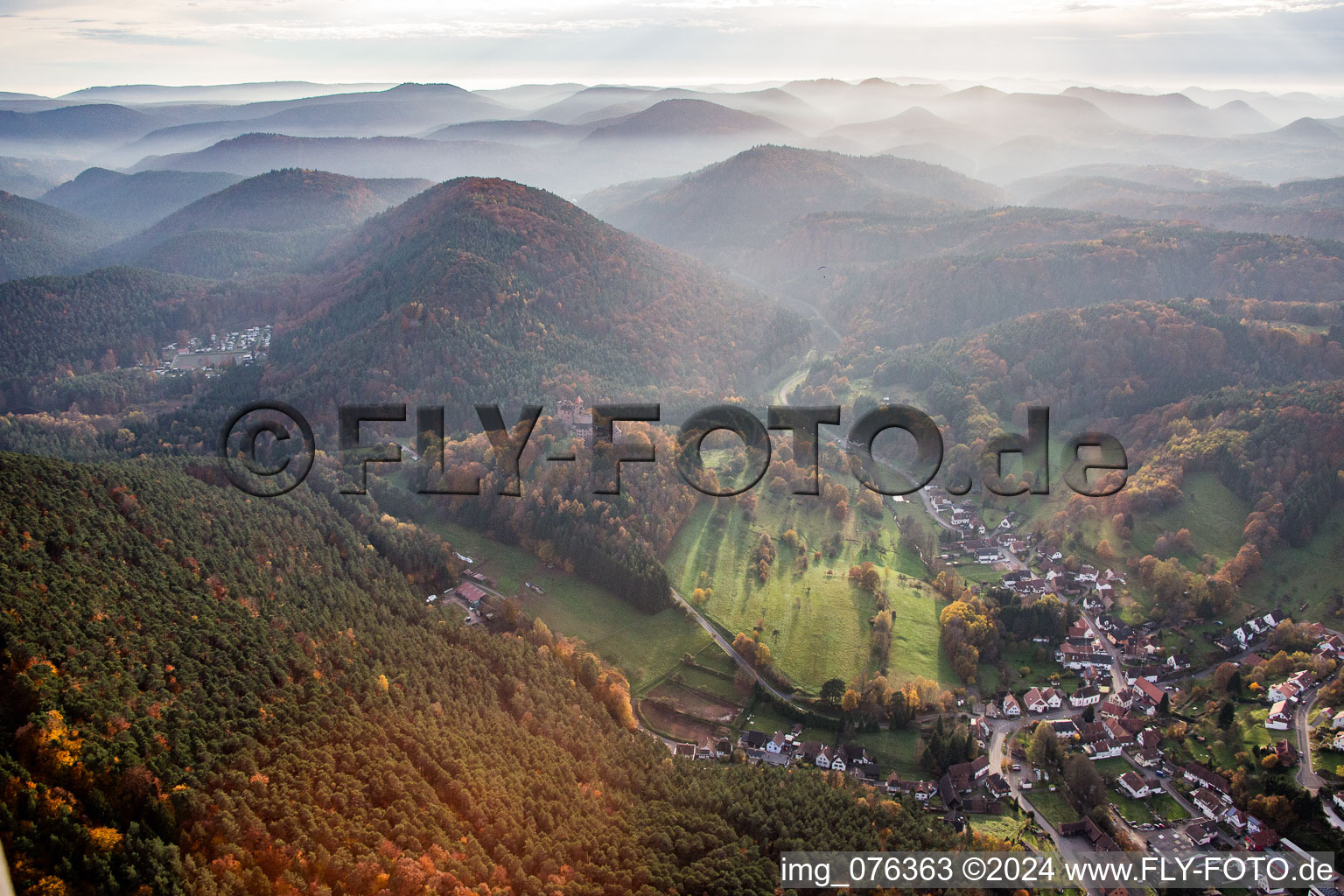 Aerial view of Erlenbach, Berwartstein Castle in Erlenbach bei Dahn in the state Rhineland-Palatinate, Germany