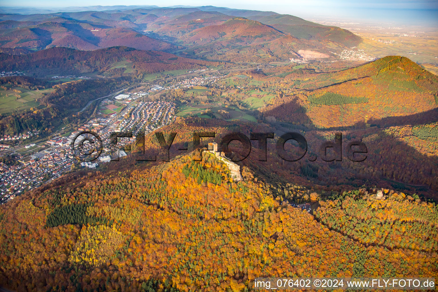 Aerial photograpy of Trifels Castle in the district Bindersbach in Annweiler am Trifels in the state Rhineland-Palatinate, Germany