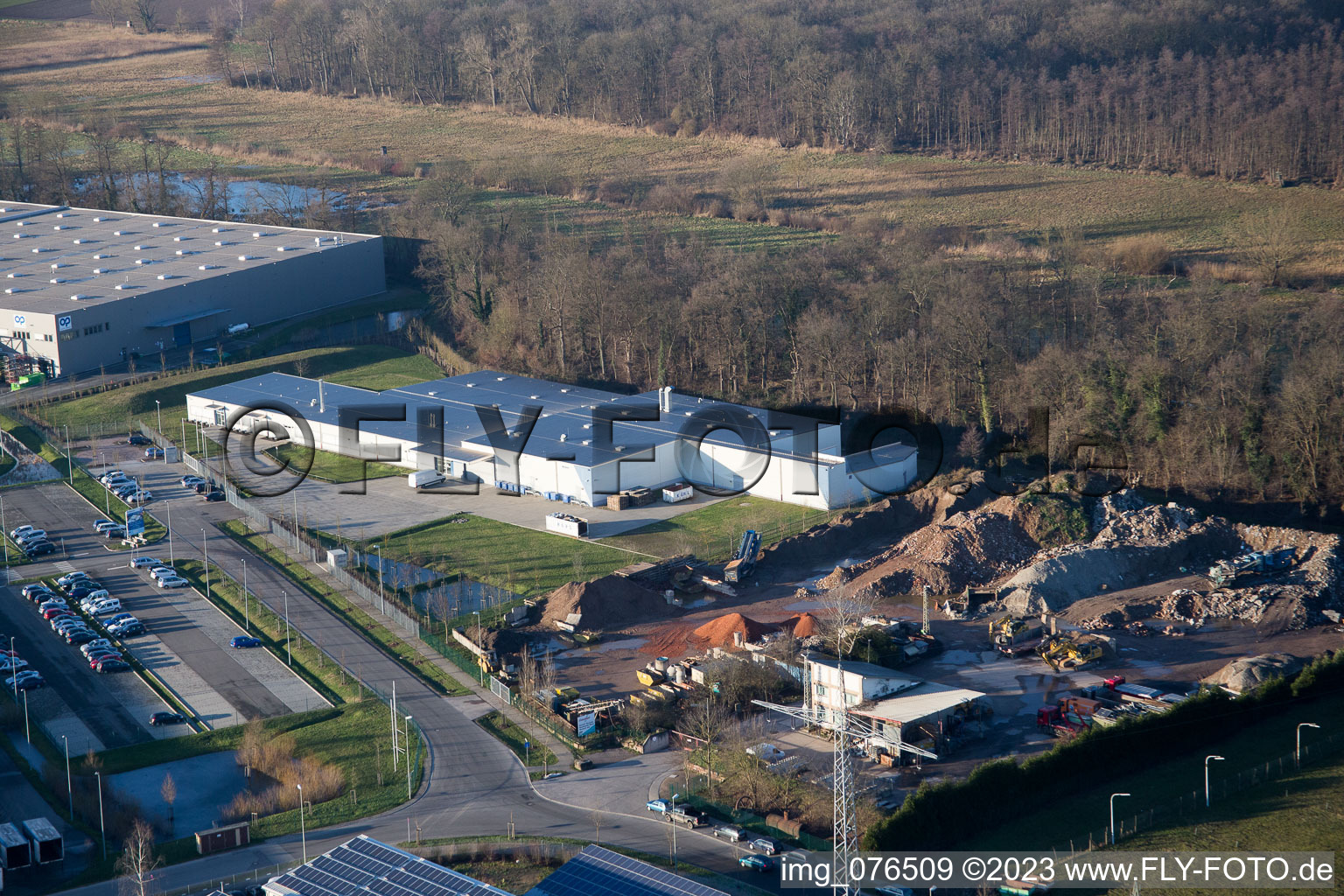 Oblique view of Horst industrial estate, Alfa Aesar GmbH in the district Minderslachen in Kandel in the state Rhineland-Palatinate, Germany
