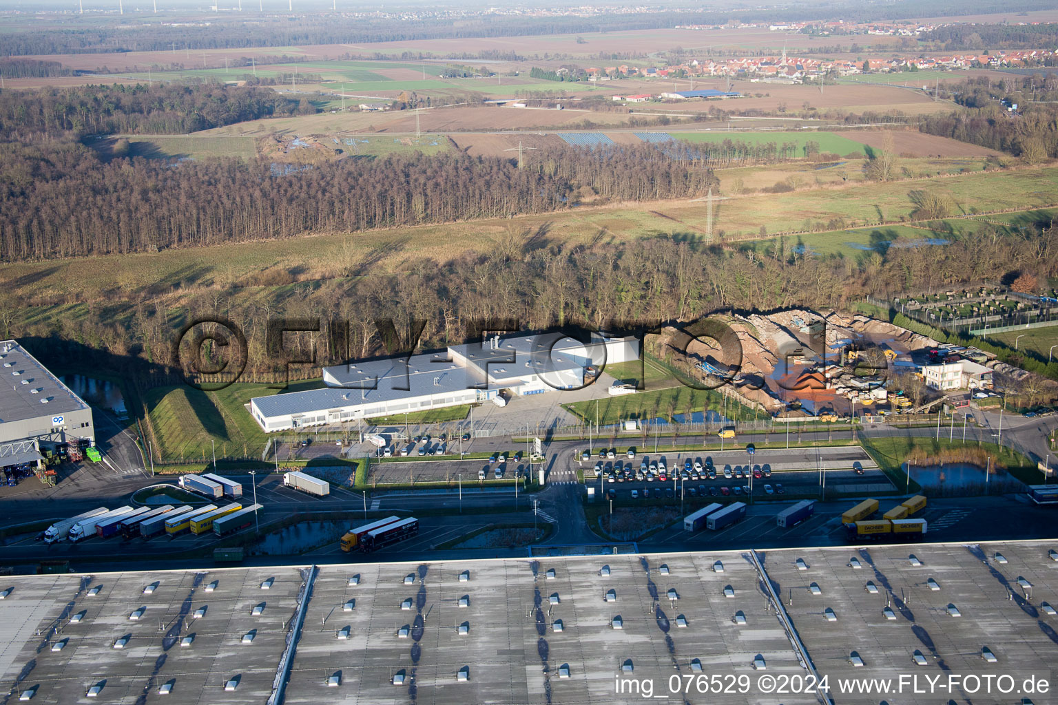 Bird's eye view of Horst Industrial Estate, Alfa Aesar GmbH in the district Minderslachen in Kandel in the state Rhineland-Palatinate, Germany