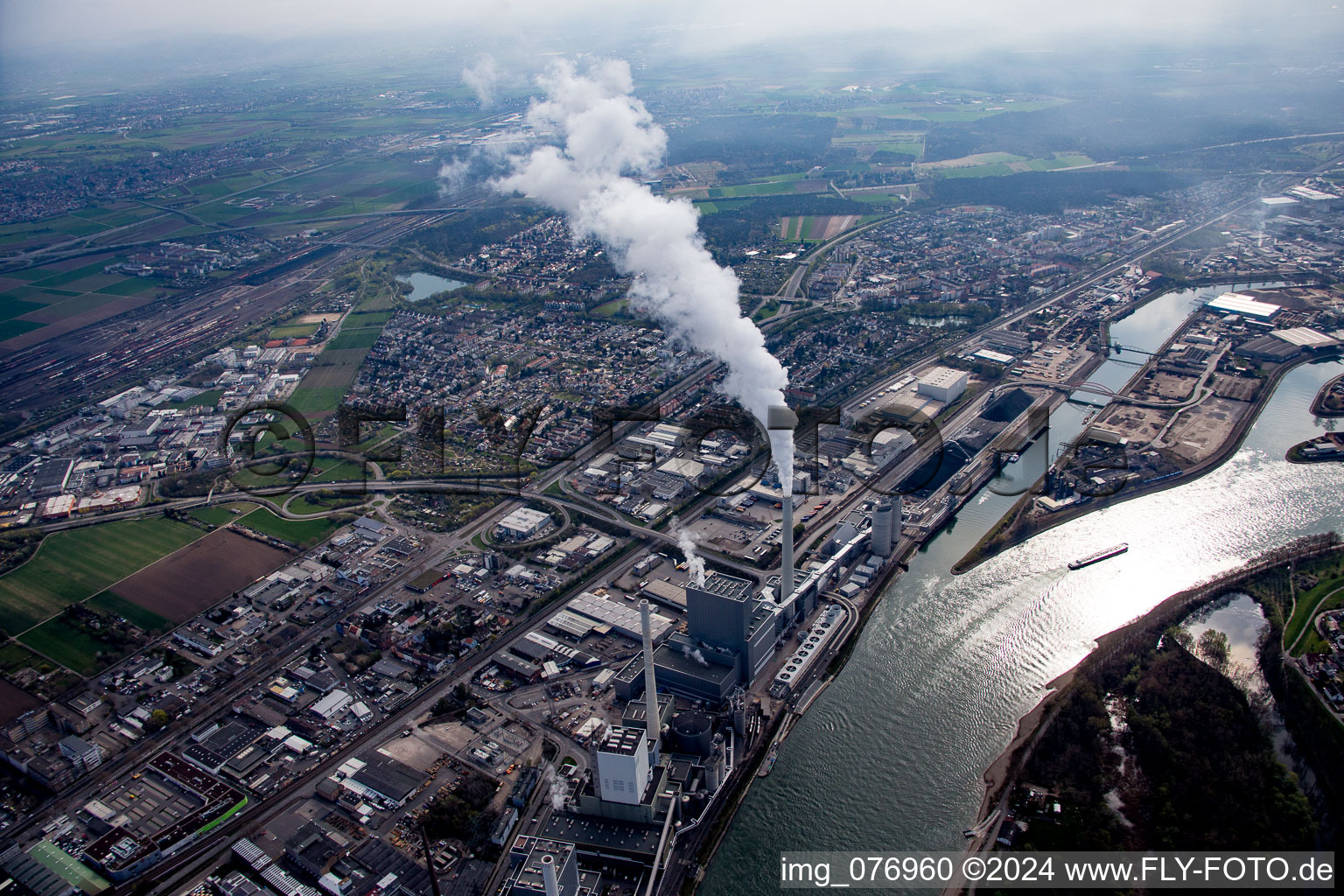 Construction site of power plants and exhaust towers of thermal power station GKM Block 6 in the district Neckarau in Mannheim in the state Baden-Wurttemberg, Germany