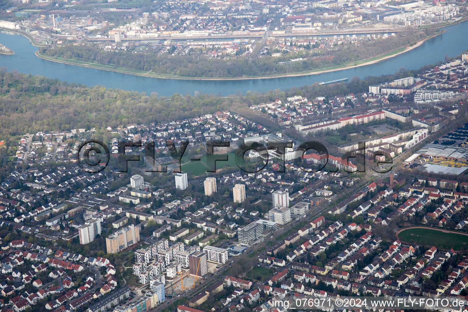 Lindenhof in the district Niederfeld in Mannheim in the state Baden-Wuerttemberg, Germany from above