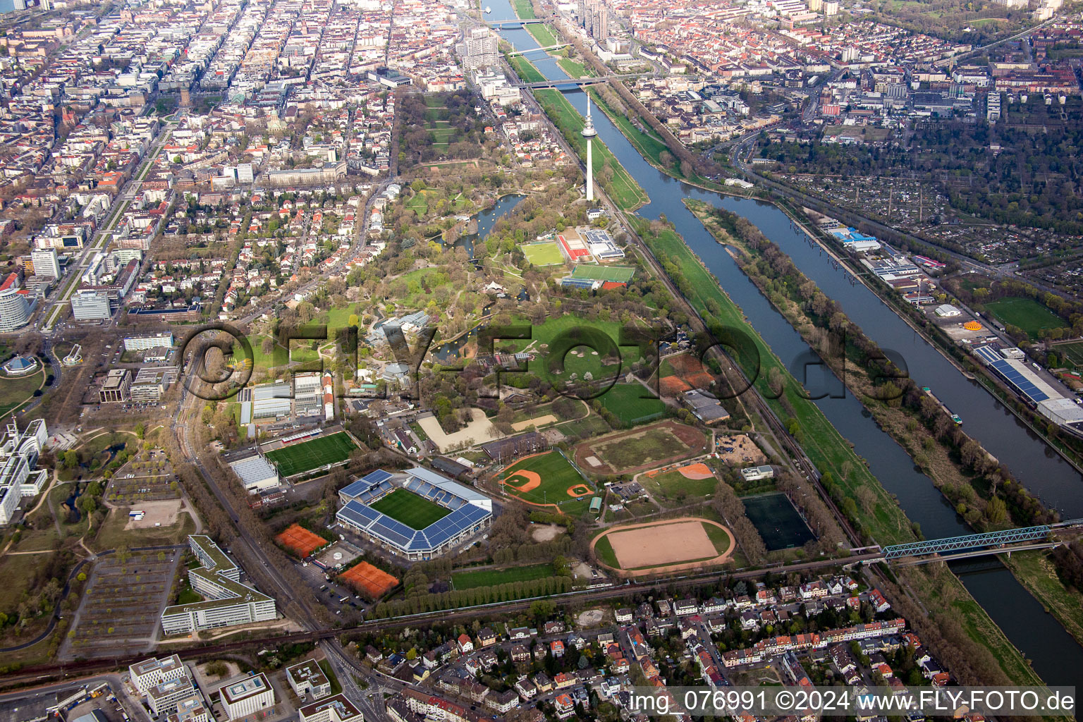 Aerial view of Luisenpark in the district Oststadt in Mannheim in the state Baden-Wuerttemberg, Germany