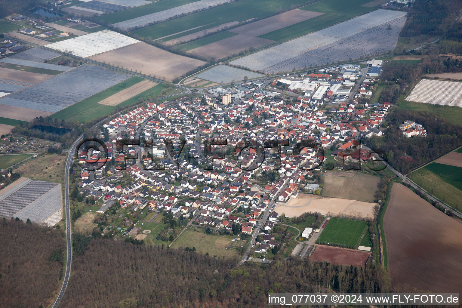 Town View of the streets and houses of the residential areas in the district Huettenfeld in Lampertheim in the state Hesse, Germany