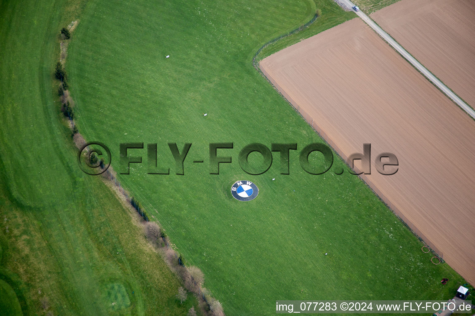 Aerial view of Grounds of the Golf course at Golf Sport Park Gross-Zimmern in Gross-Zimmern in the state Hesse, Germany