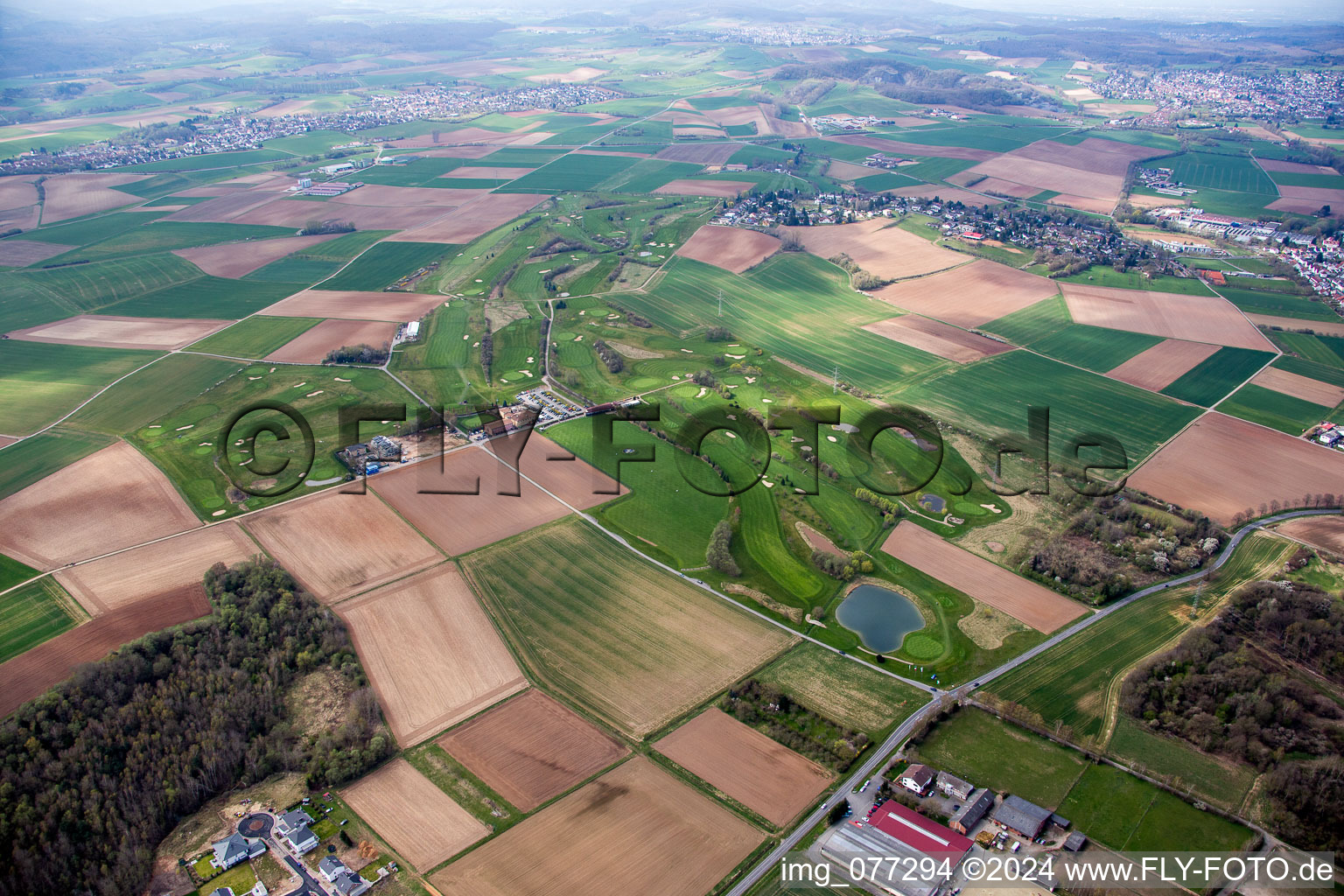 Oblique view of Grounds of the Golf course at Golf Sport Park Gross-Zimmern in Gross-Zimmern in the state Hesse, Germany