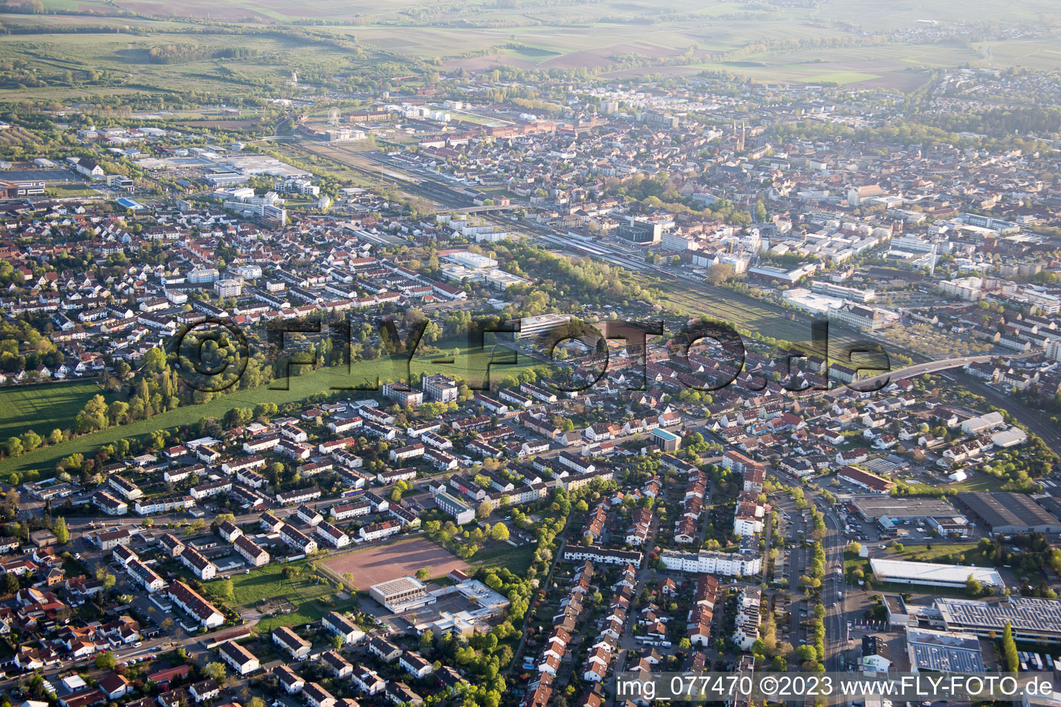 Landau North, Horstring in the district Queichheim in Landau in der Pfalz in the state Rhineland-Palatinate, Germany