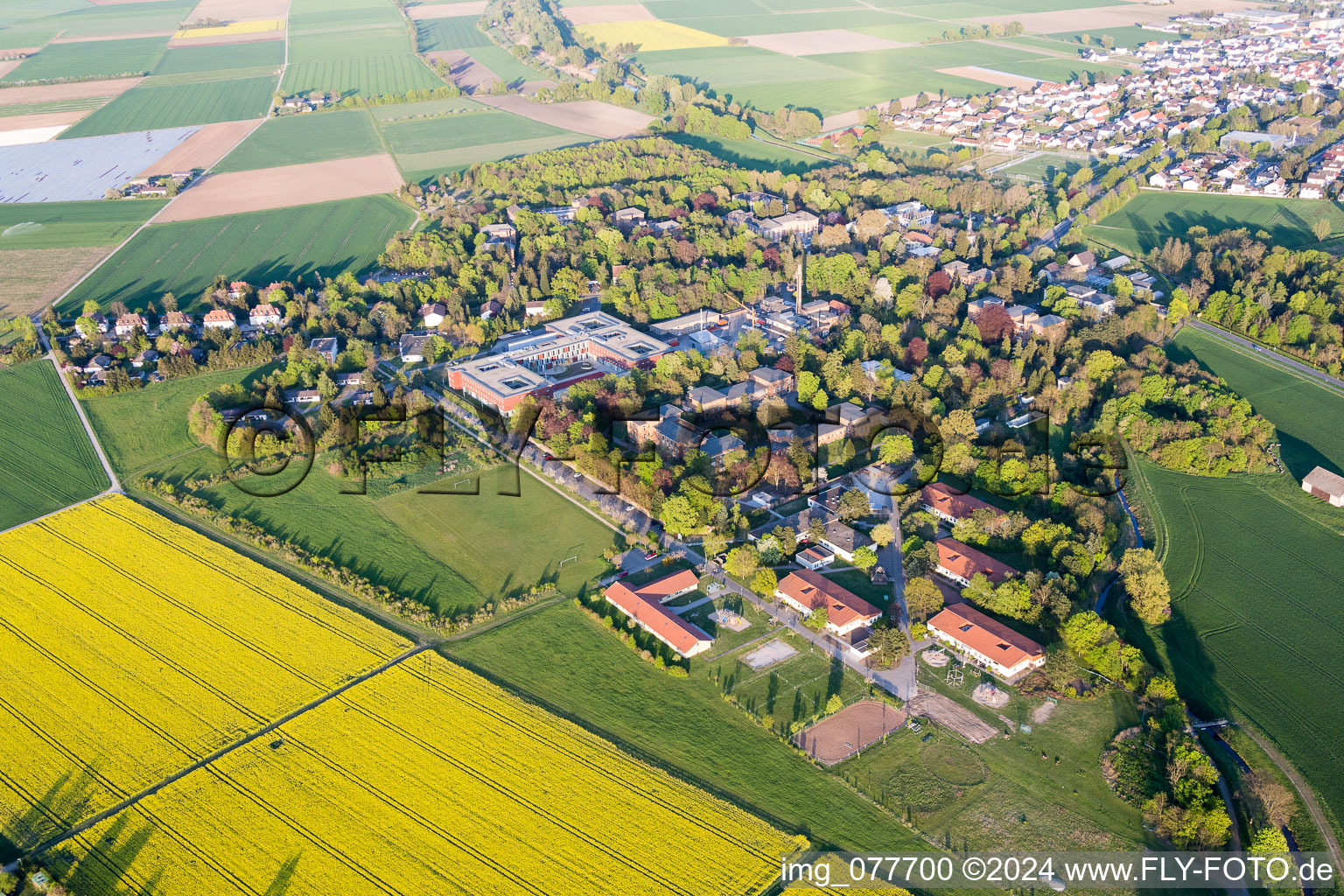 Hospital grounds of the Clinic for Child and Youth-psychiatry, Psychosomatik and Psychotherapie Riedstadt in the district Goddelau in Riedstadt in the state Hesse, Germany