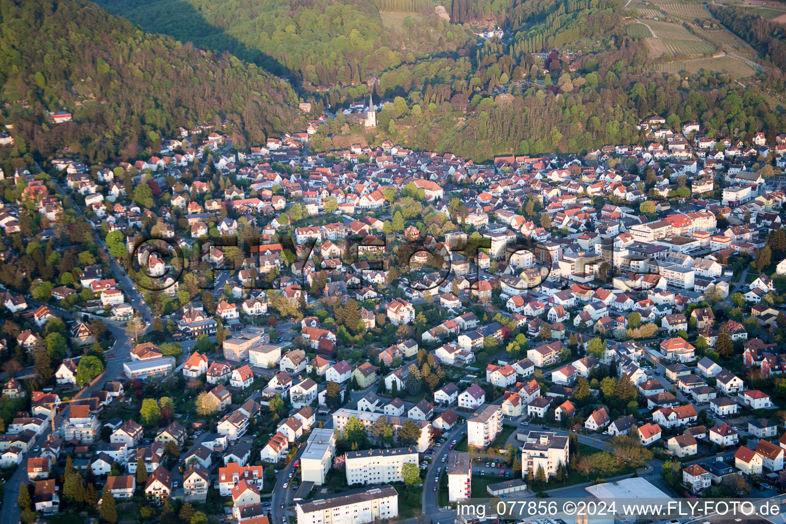 Aerial photograpy of Town View of the streets and houses of the residential areas in the district Auerbach in Bensheim in the state Hesse