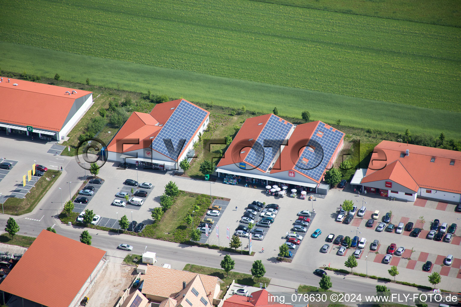 Aerial photograpy of Shopping centers in the district Neulauterburg in Berg in the state Rhineland-Palatinate, Germany