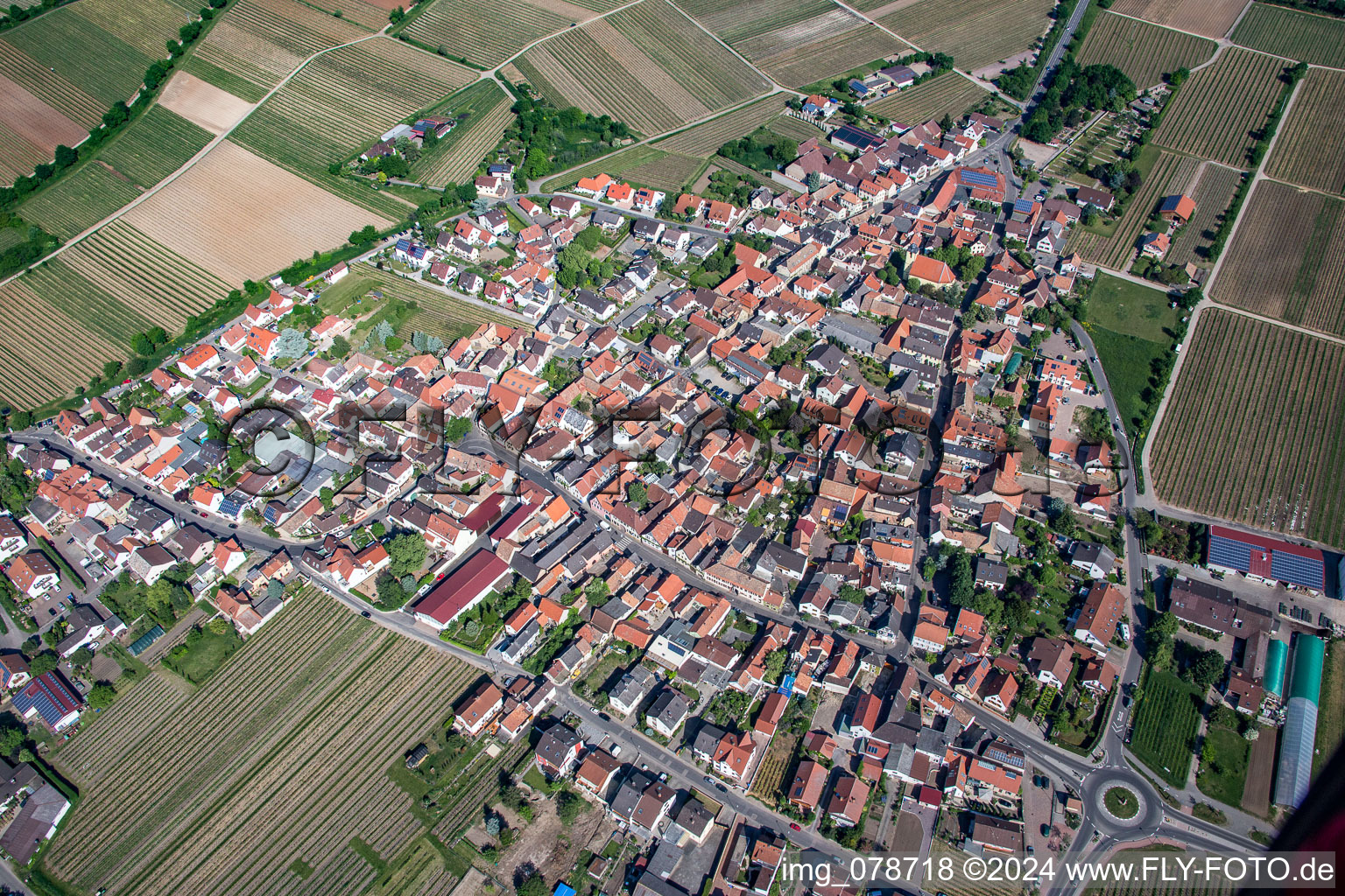 Kirchstr in the district Ungstein in Bad Dürkheim in the state Rhineland-Palatinate, Germany