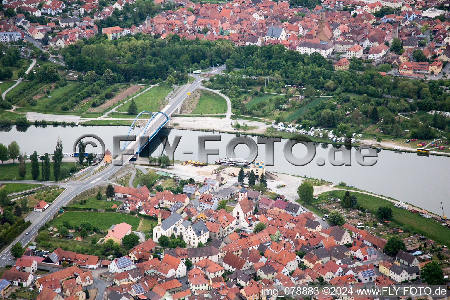 Town on the banks of the river des Main in the district Astheim in Volkach in the state Bavaria