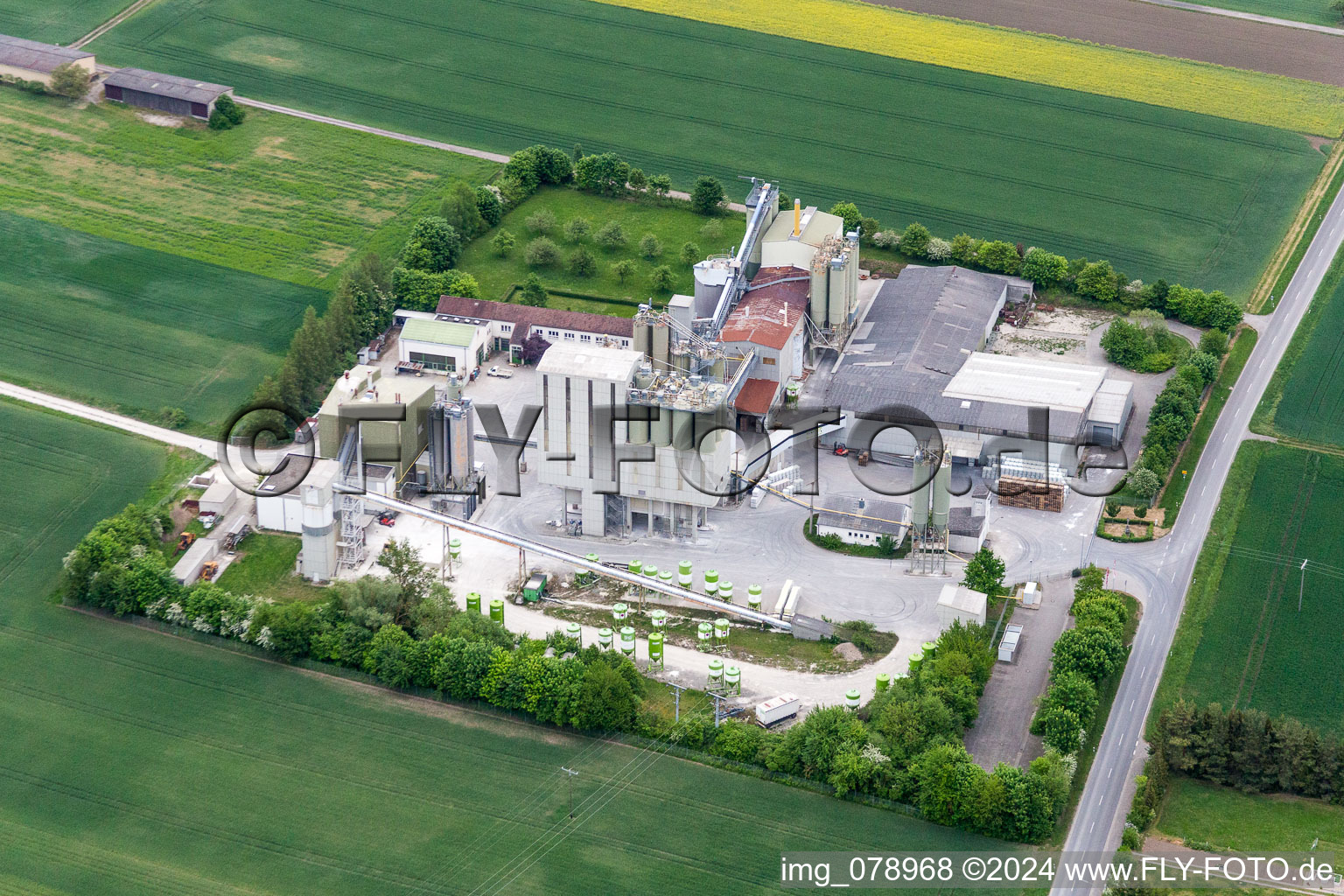 Mixed concrete and building materials factory in Sulzheim in the state Bavaria, Germany