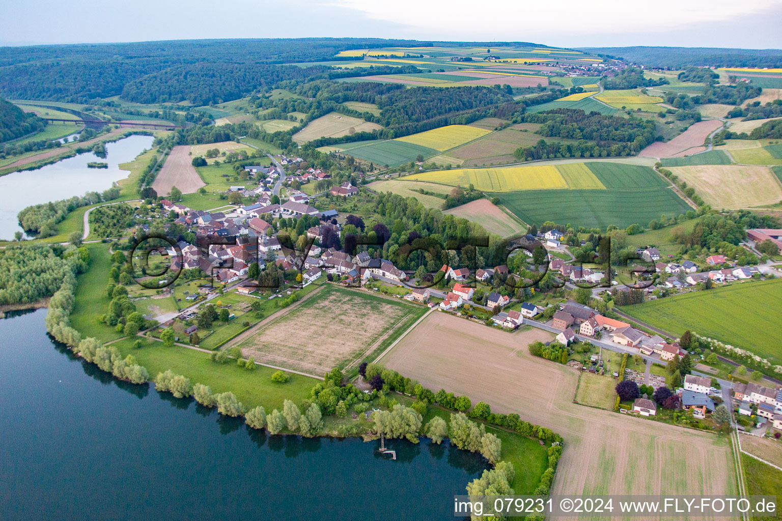 From the south in the district Meinbrexen in Lauenförde in the state Lower Saxony, Germany