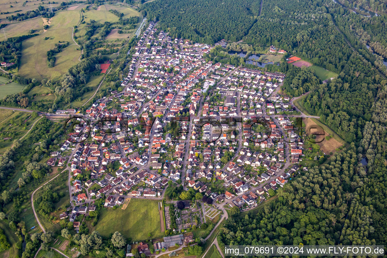 From the north in the district Neuburgweier in Rheinstetten in the state Baden-Wuerttemberg, Germany