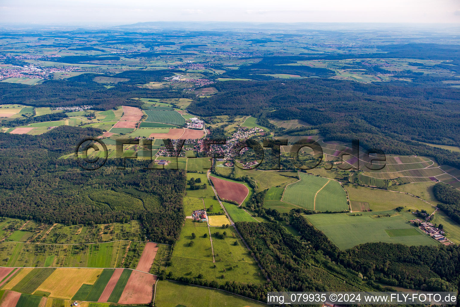 From the south in the district Diefenbach in Sternenfels in the state Baden-Wuerttemberg, Germany