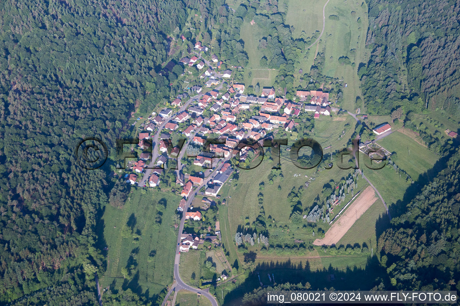 Aerial view of Town View of the streets and houses of the residential areas in Boellenborn in the state Rhineland-Palatinate