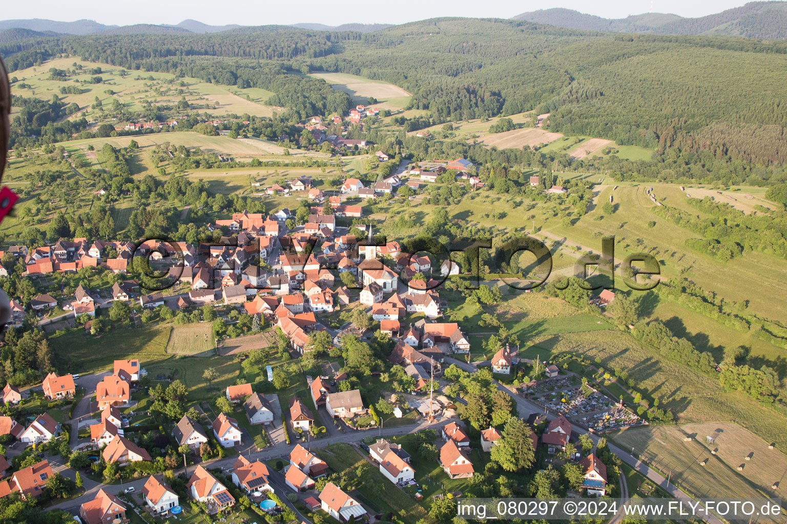 Oblique view of Wingen in the state Bas-Rhin, France