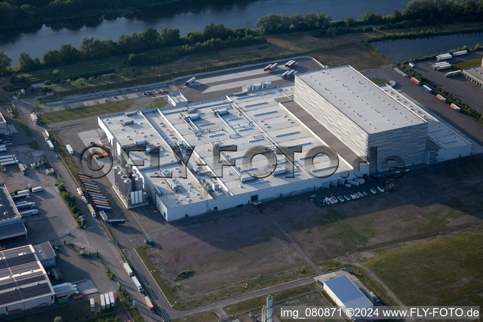 Aerial photograpy of Oberwald Industrial Area in Wörth am Rhein in the state Rhineland-Palatinate, Germany