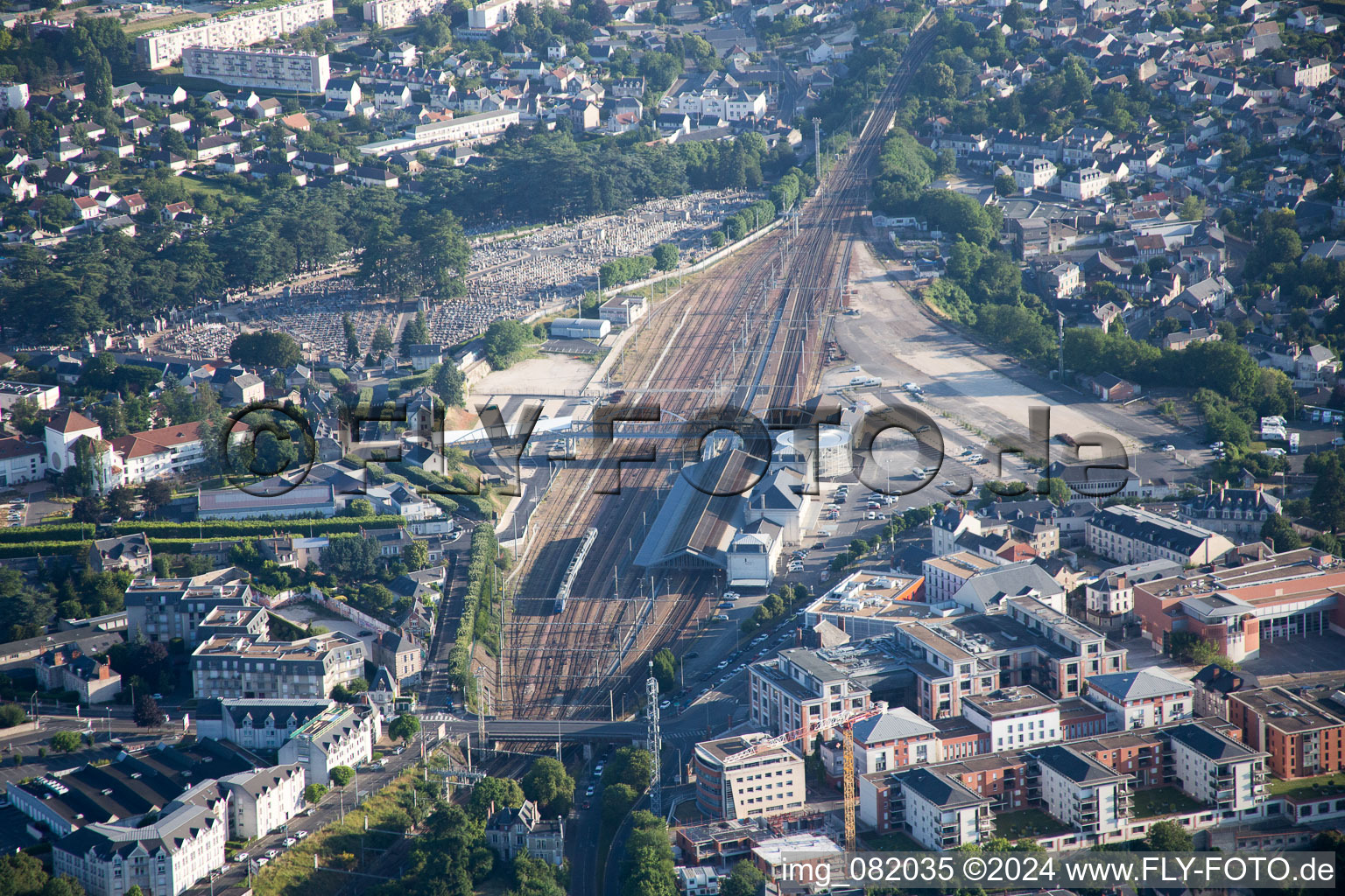 Oblique view of Blois in the state Loir et Cher, France