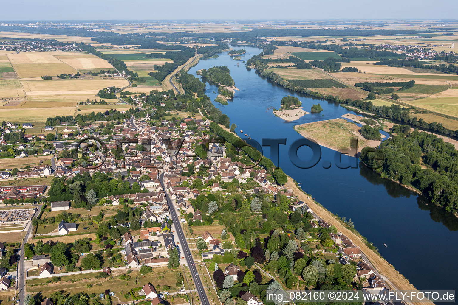 Village on the river bank areas of the Loire in Saint-Dye-sur-Loire in Centre-Val de Loire, France