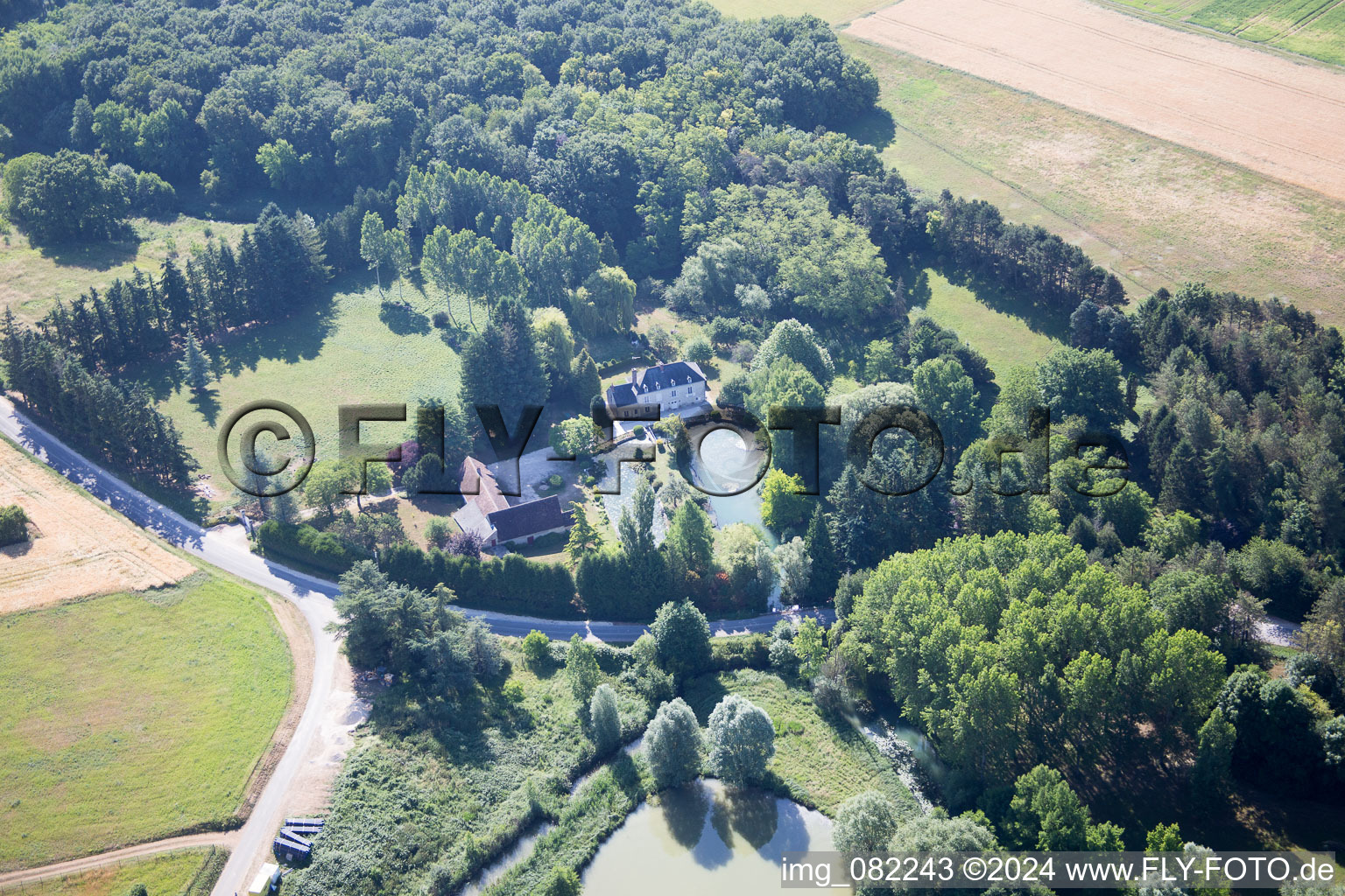 Aerial photograpy of Landes-le-Gaulois in the state Loir et Cher, France