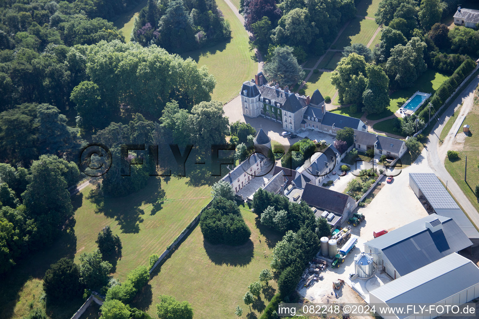 Landes-le-Gaulois in the state Loir et Cher, France from the plane