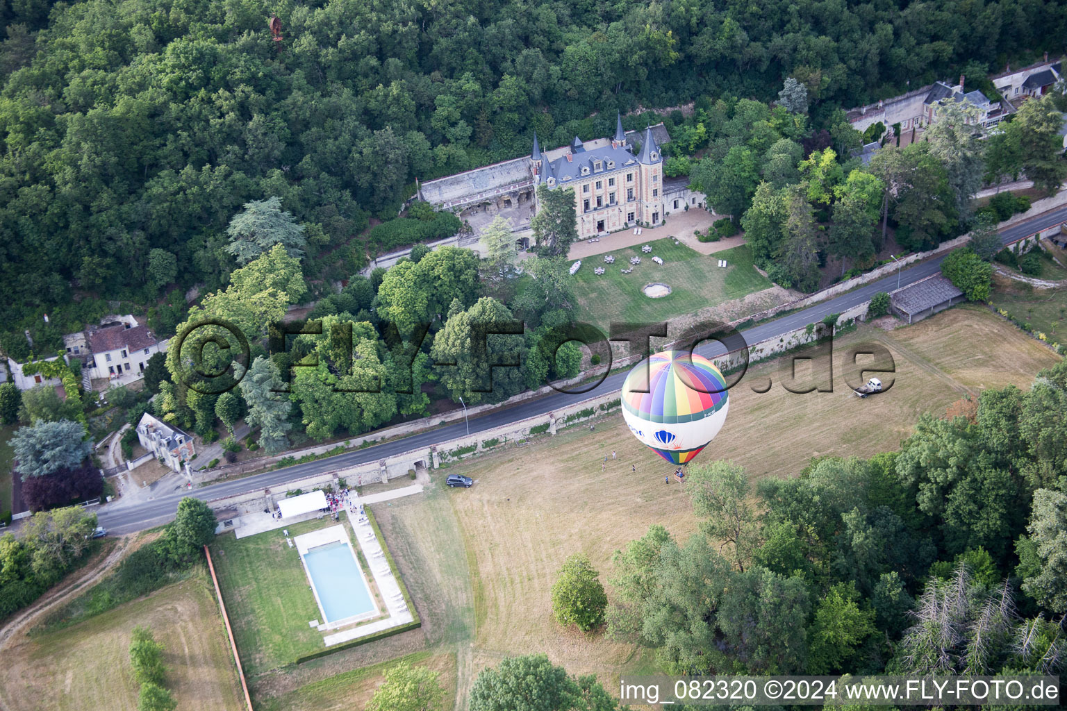 Oblique view of Nazelles-Négron in the state Indre et Loire, France