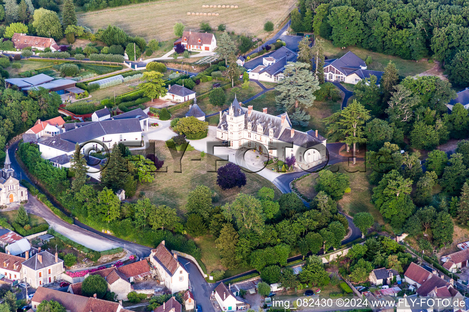 Building complex in the park of the castle C.A.S Dessaignes, Centre d'Accueil et de Soins du CDSAE Val de Loire in Rilly-sur-Loire in Centre-Val de Loire, France